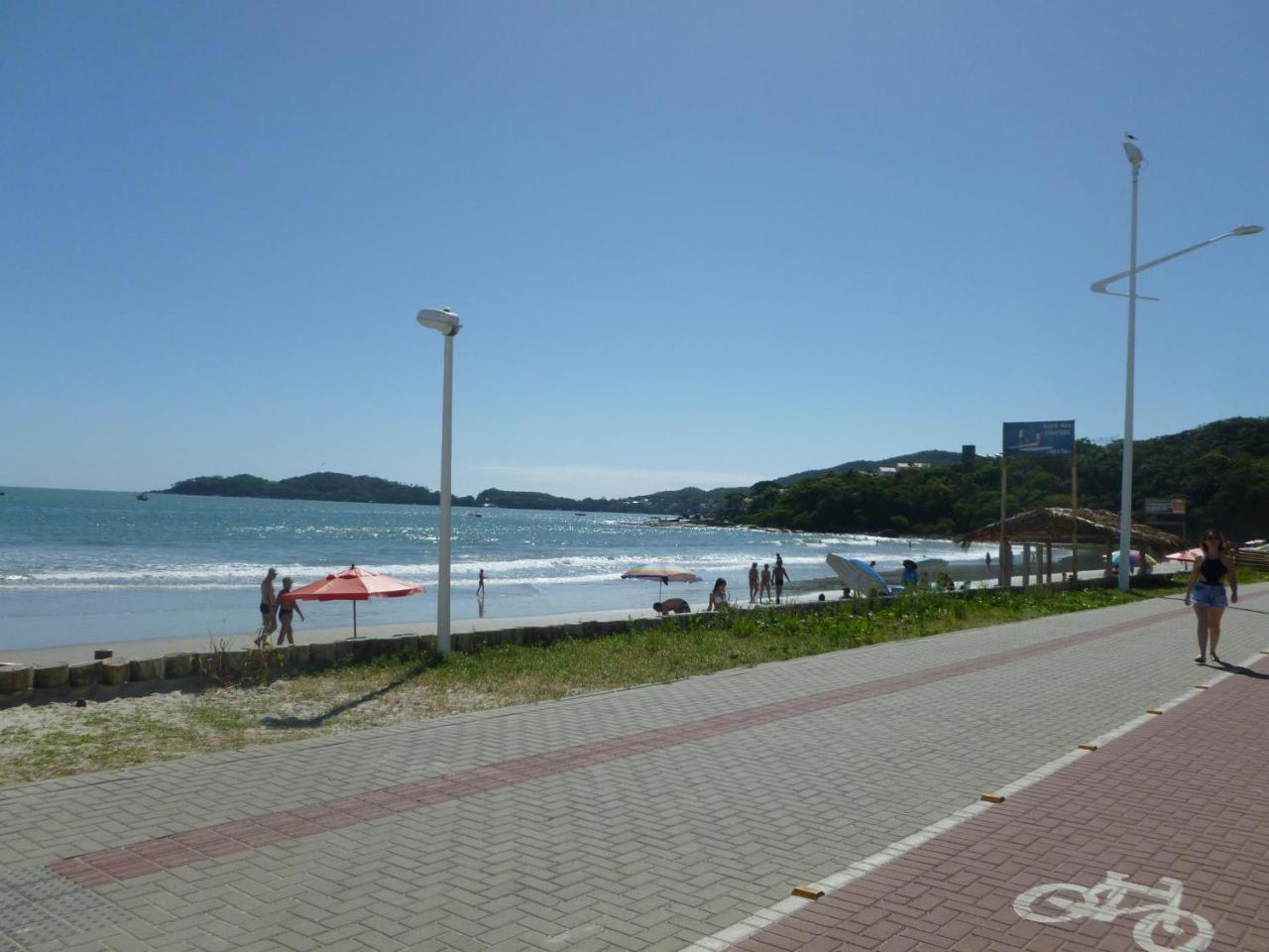 Apartamentos Bombinhas - 140 Metros Da Praia Exterior foto